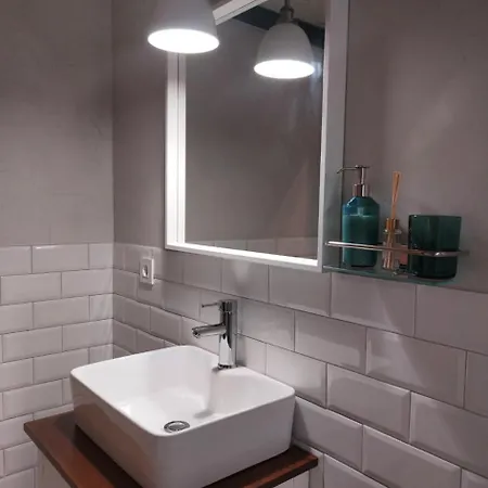 アパート La Florida アレシフェ