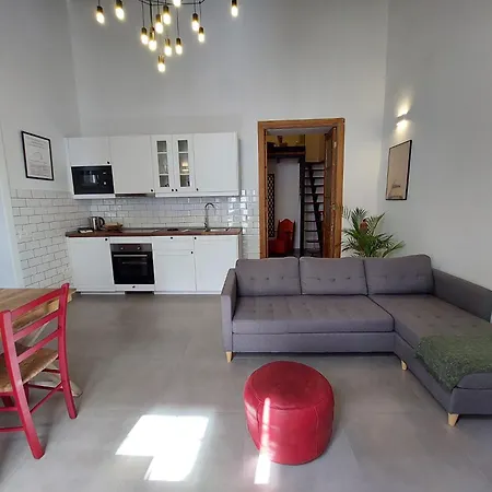 La Florida Apartment *